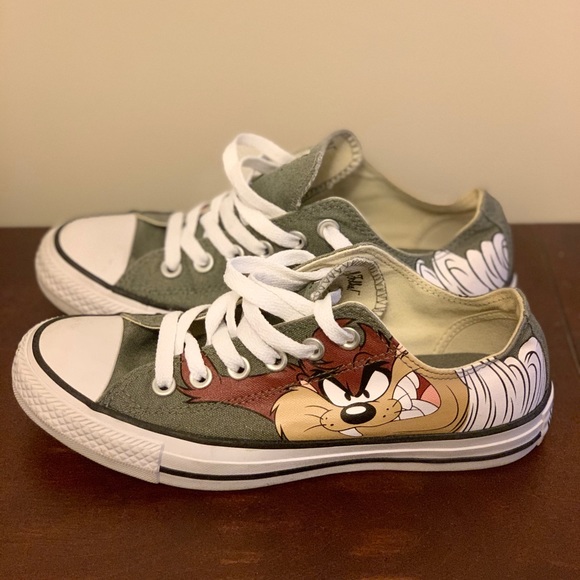 Converse Shoes - Converse Looney Tunes
